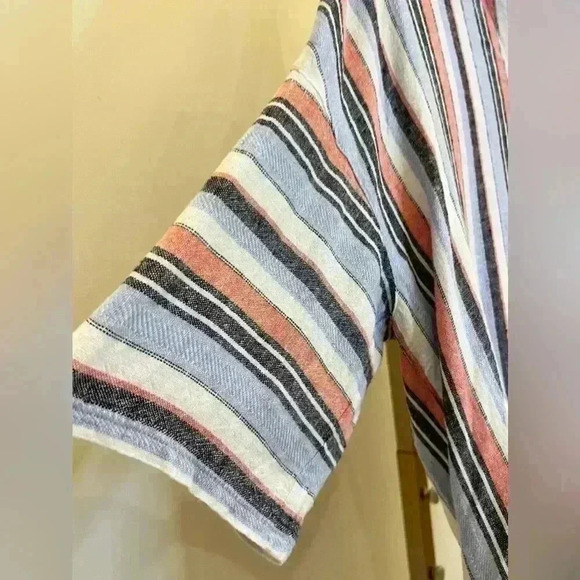 Women’s LAUNDRY by Shelli Segal Button Front Shirt in Blue Multi Stripe - Picture 7 of 13